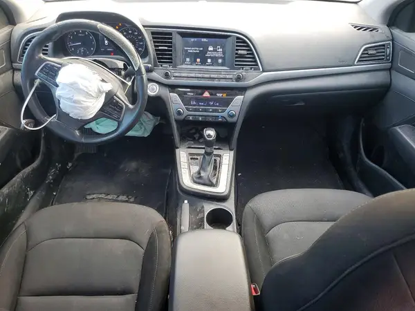 KMHD84LF6JU526494 2018 HYUNDAI ELANTRA - Image 8