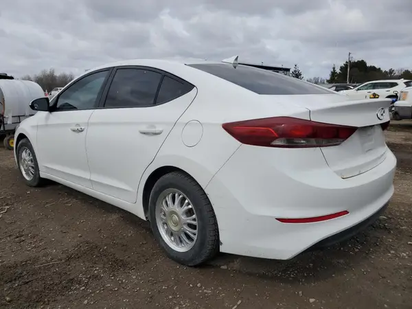 KMHD84LF6JU528147 2018 HYUNDAI ELANTRA - Image 2