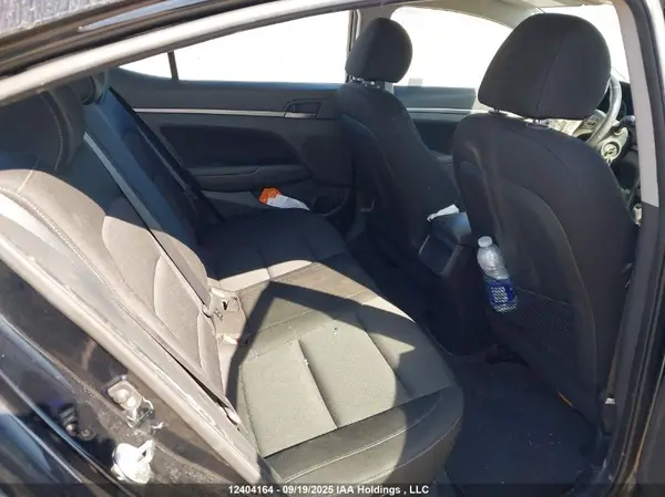 KMHD84LF6JU541464 2018 HYUNDAI ELANTRA - Image 8