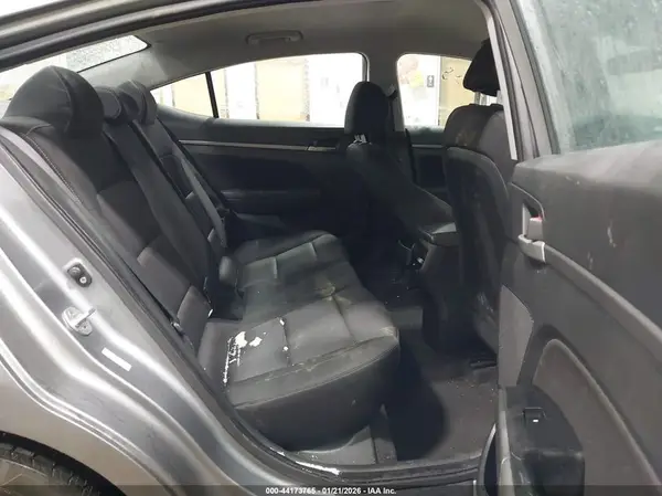 KMHD84LF6JU547667 2018 HYUNDAI ELANTRA - Image 8