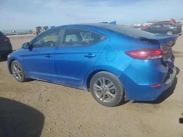 KMHD84LF6JU563206 2018 HYUNDAI ELANTRA - Image 2