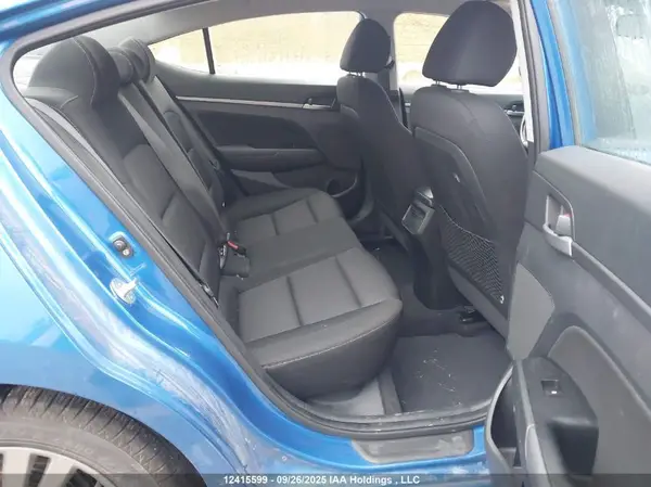 KMHD84LF6JU570799 2018 HYUNDAI ELANTRA - Image 8