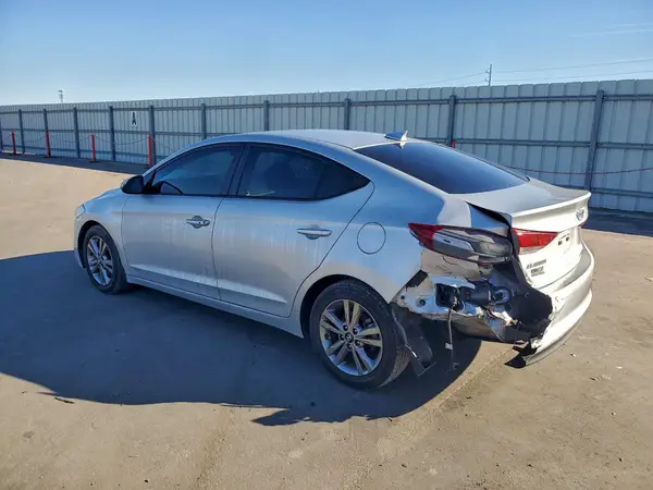 KMHD84LF6JU591751 2018 HYUNDAI ELANTRA - Image 2