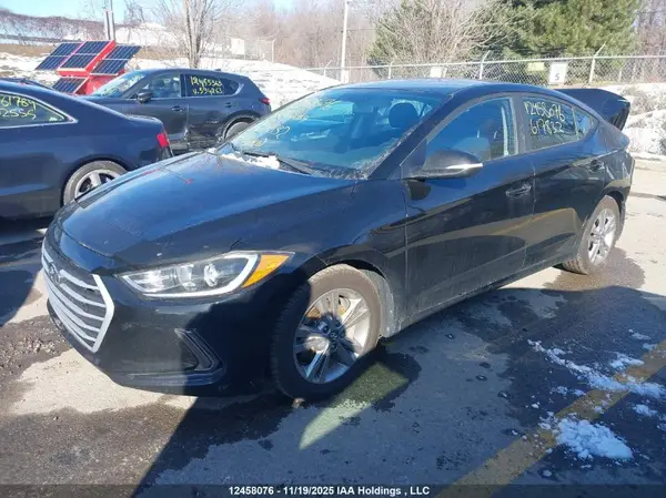 KMHD84LF6JU617832 2018 HYUNDAI ELANTRA - Image 2