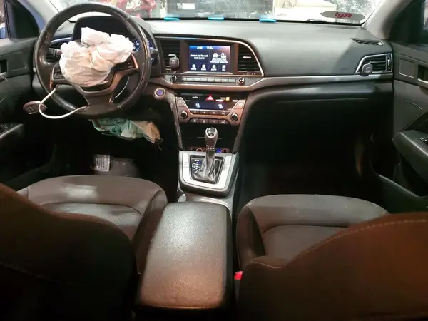 KMHD84LF6JU619791 2018 HYUNDAI ELANTRA - Image 8