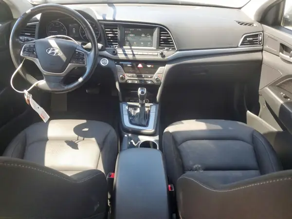 KMHD84LF6JU623453 2018 HYUNDAI ELANTRA - Image 8