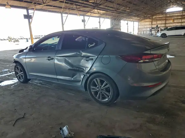KMHD84LF6JU628720 2018 HYUNDAI ELANTRA - Image 2