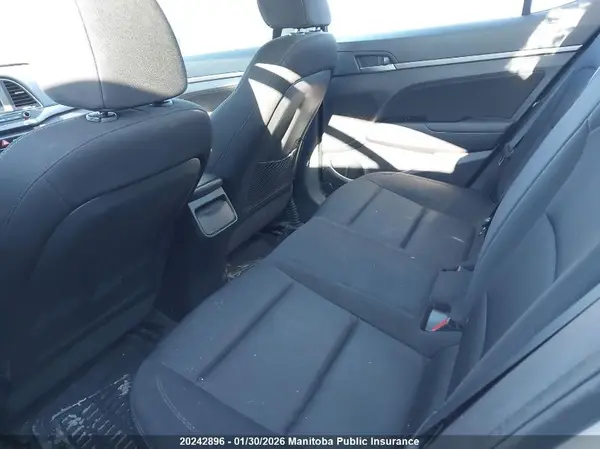 KMHD84LF6JU635165 2018 HYUNDAI ELANTRA - Image 8
