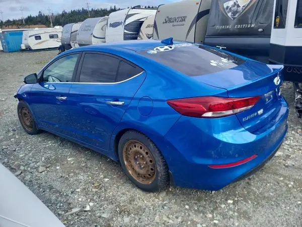 KMHD84LF6JU662897 2018 HYUNDAI ELANTRA - Image 2