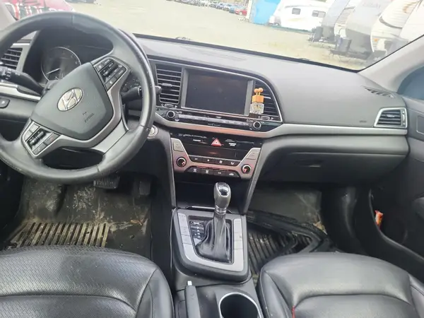 KMHD84LF6JU662897 2018 HYUNDAI ELANTRA - Image 8