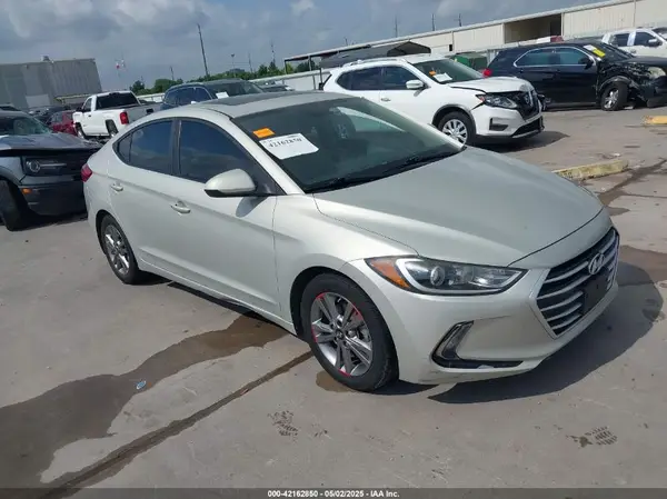 KMHD84LF6JU668392 2018 HYUNDAI ELANTRA - Image 1