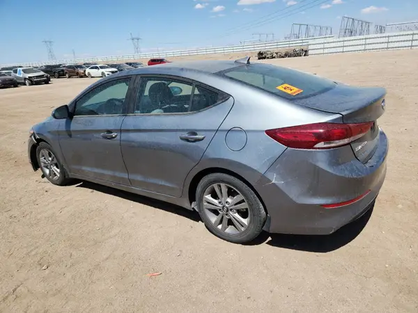 KMHD84LF6JU677383 2018 HYUNDAI ELANTRA - Image 2