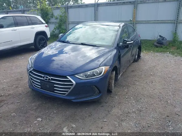 KMHD84LF6JU680090 2018 HYUNDAI ELANTRA - Image 2