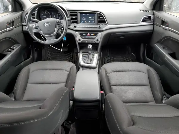 KMHD84LF6JU681773 2018 HYUNDAI ELANTRA - Image 8