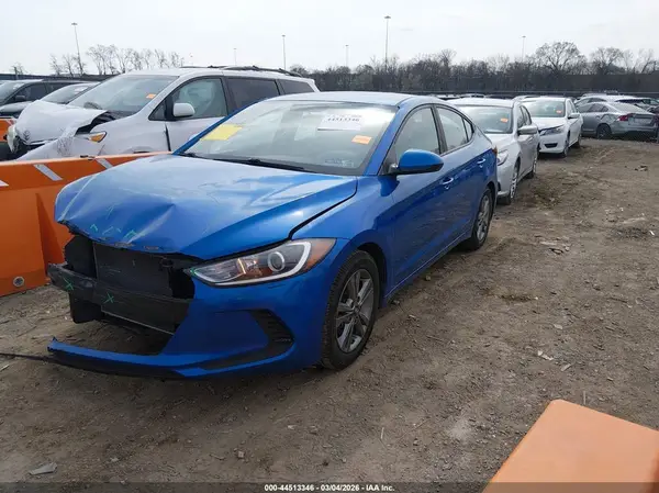KMHD84LF6JU698248 2018 HYUNDAI ELANTRA - Image 2