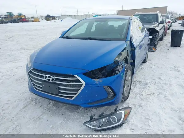 KMHD84LF6JU699190 2018 HYUNDAI ELANTRA - Image 2