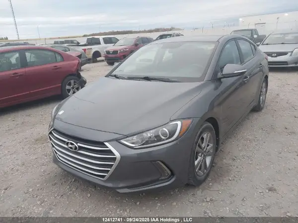 KMHD84LF6JU708082 2018 HYUNDAI ELANTRA - Image 2
