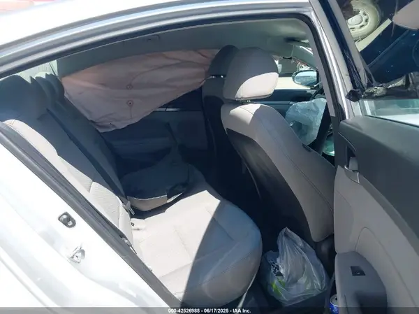 KMHD84LF6KU731170 2019 HYUNDAI ELANTRA - Image 8