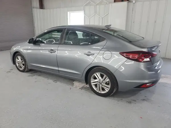 KMHD84LF6KU734733 2019 HYUNDAI ELANTRA - Image 2