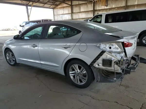 KMHD84LF6KU746140 2019 HYUNDAI ELANTRA - Image 2
