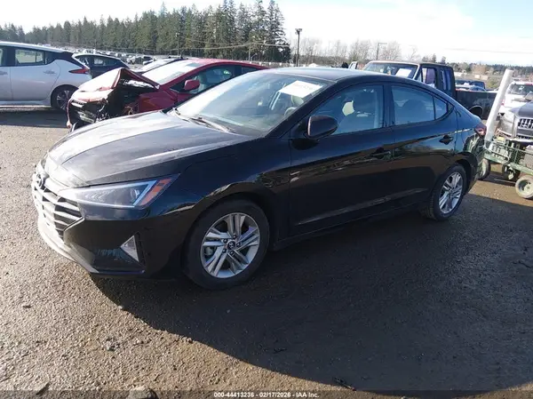 KMHD84LF6KU746185 2019 HYUNDAI ELANTRA - Image 2