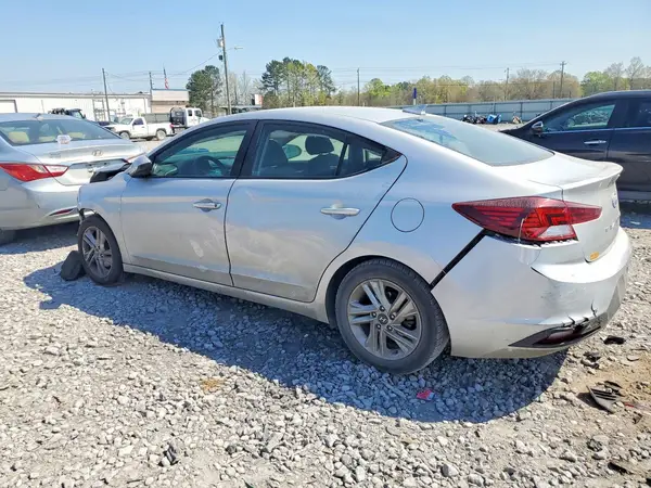 KMHD84LF6KU749393 2019 HYUNDAI ELANTRA - Image 2