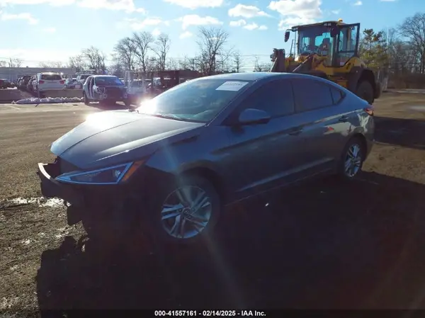 KMHD84LF6KU754576 2019 HYUNDAI ELANTRA - Image 2