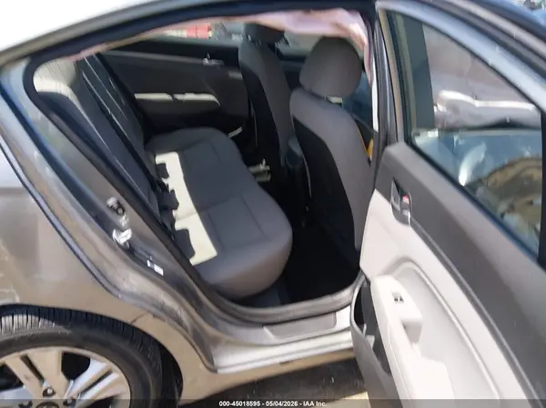 KMHD84LF6KU768896 2019 HYUNDAI ELANTRA - Image 8