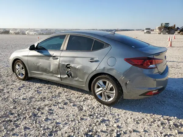 KMHD84LF6KU779462 2019 HYUNDAI ELANTRA - Image 2