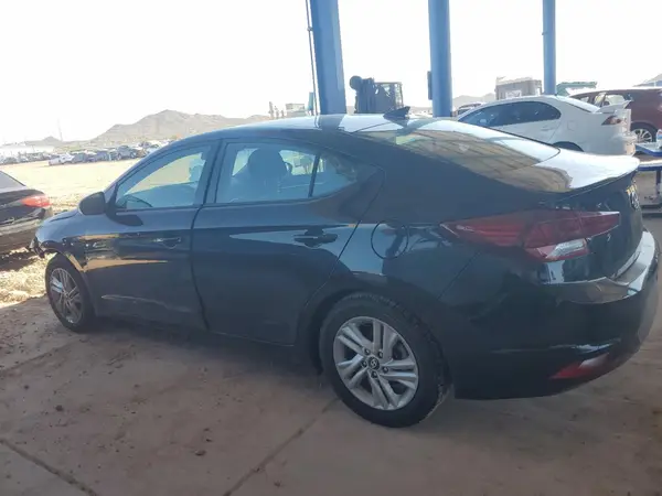 KMHD84LF6KU783009 2019 HYUNDAI ELANTRA - Image 2