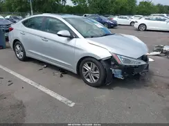 KMHD84LF6KU784726 2019 HYUNDAI ELANTRA
