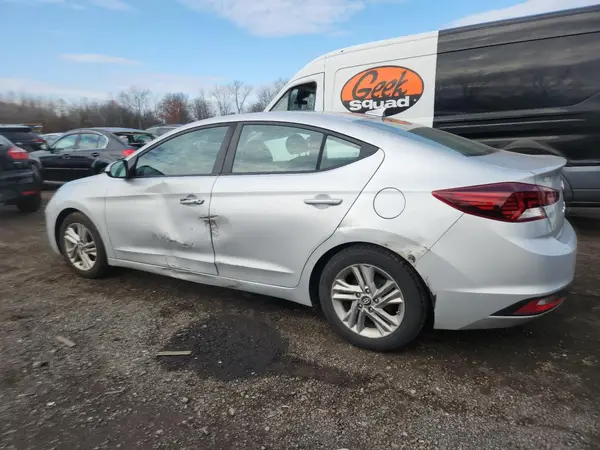 KMHD84LF6KU796133 2019 HYUNDAI ELANTRA - Image 2