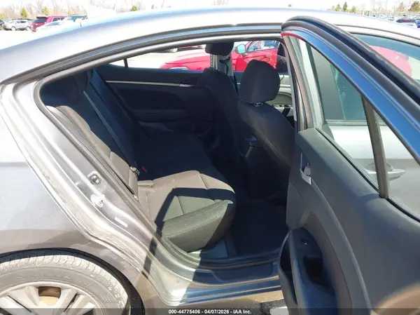 KMHD84LF6KU822620 2019 HYUNDAI ELANTRA - Image 8