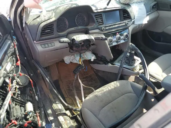 KMHD84LF6KU824805 2019 HYUNDAI ELANTRA - Image 8