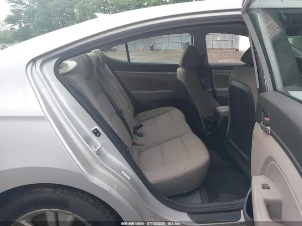 KMHD84LF6KU848733 2019 HYUNDAI ELANTRA - Image 8
