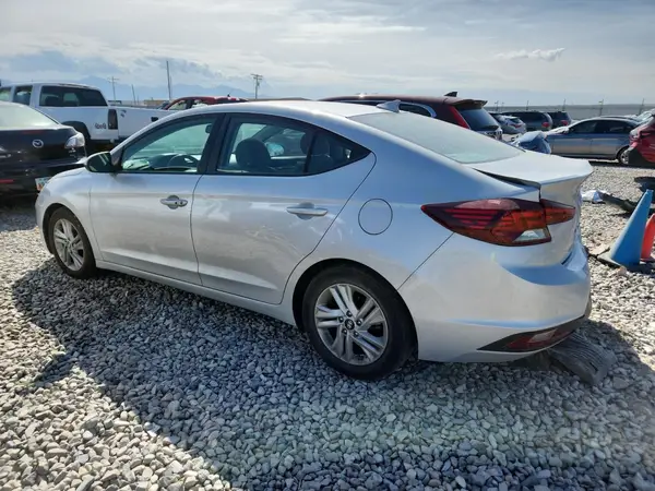 KMHD84LF6KU874202 2019 HYUNDAI ELANTRA - Image 2