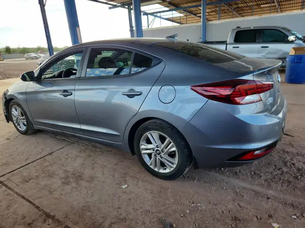 KMHD84LF6KU878024 2019 HYUNDAI ELANTRA - Image 2
