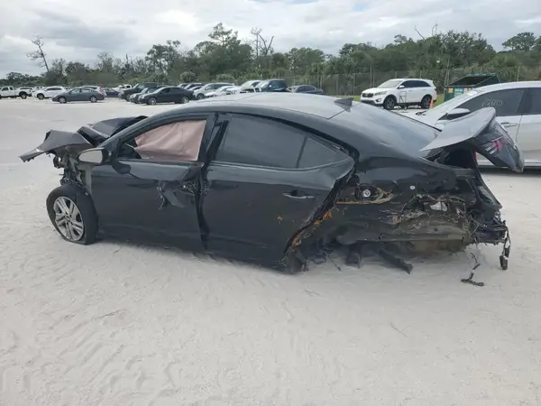 KMHD84LF6KU878072 2019 HYUNDAI ELANTRA - Image 2