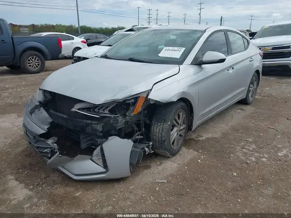KMHD84LF6KU889203 2019 HYUNDAI ELANTRA - Image 2