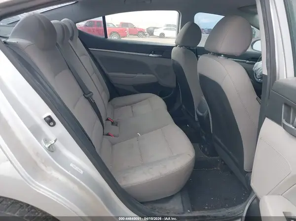 KMHD84LF6KU889203 2019 HYUNDAI ELANTRA - Image 8