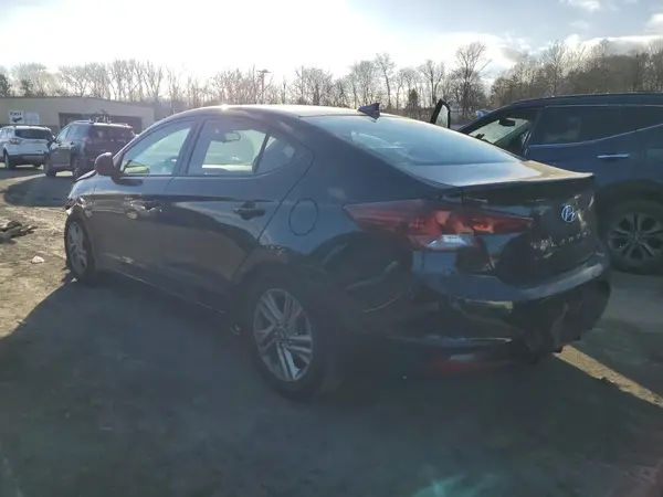 KMHD84LF6LU003656 2020 HYUNDAI ELANTRA - Image 2