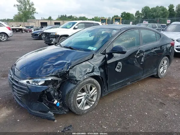 KMHD84LF6LU060911 2020 HYUNDAI ELANTRA - Image 2