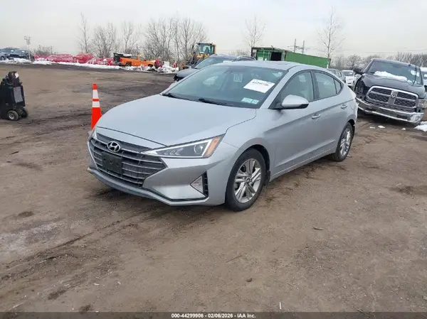 KMHD84LF6LU084691 2020 HYUNDAI ELANTRA - Image 2