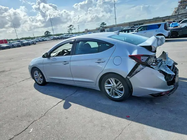 KMHD84LF6LU092421 2020 HYUNDAI ELANTRA - Image 2