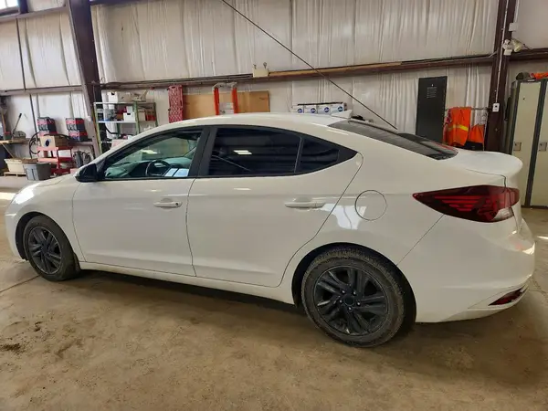 KMHD84LF6LU915011 2020 HYUNDAI ELANTRA - Image 2