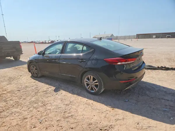 KMHD84LF7HU060357 2017 HYUNDAI ELANTRA - Image 2