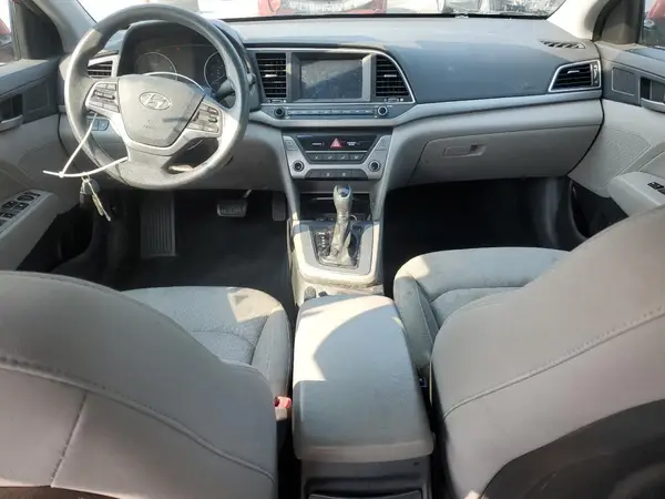 KMHD84LF7HU063212 2017 HYUNDAI ELANTRA - Image 8
