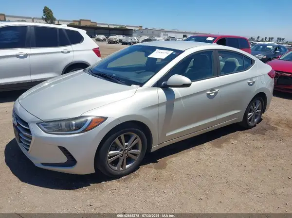 KMHD84LF7HU065056 2017 HYUNDAI ELANTRA - Image 2