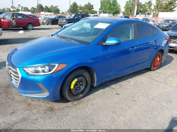 KMHD84LF7HU069799 2017 HYUNDAI ELANTRA - Image 2