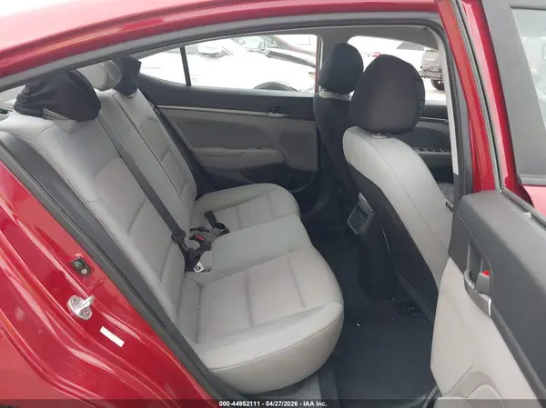 KMHD84LF7HU075327 2017 HYUNDAI ELANTRA - Image 8